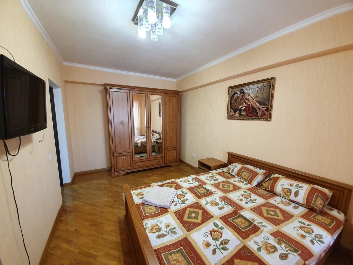 Апартаменты Apartments 2 Rooms near Hotel National in the Center Кишинёв-30