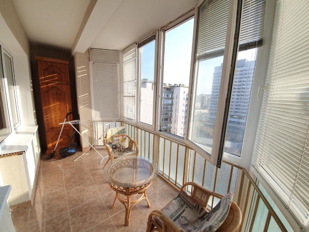 Апартаменты Apartments 2 Rooms near Hotel National in the Center Кишинёв-63